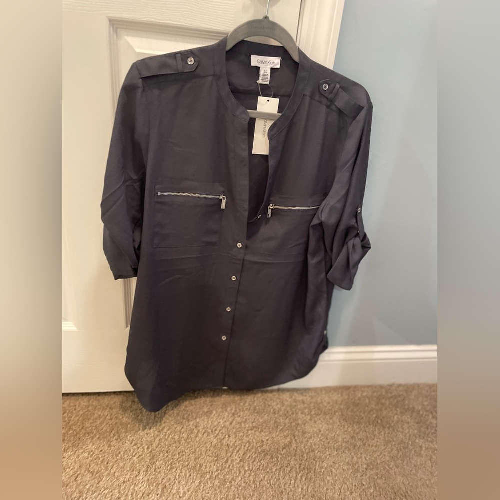 Calvin Klein Silver/Grey Blouse.